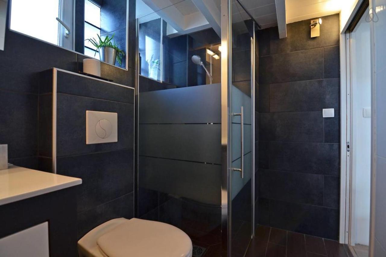 Argia Cozy & Modern With 2 Bedrooms - Balcony - City Center Appartement